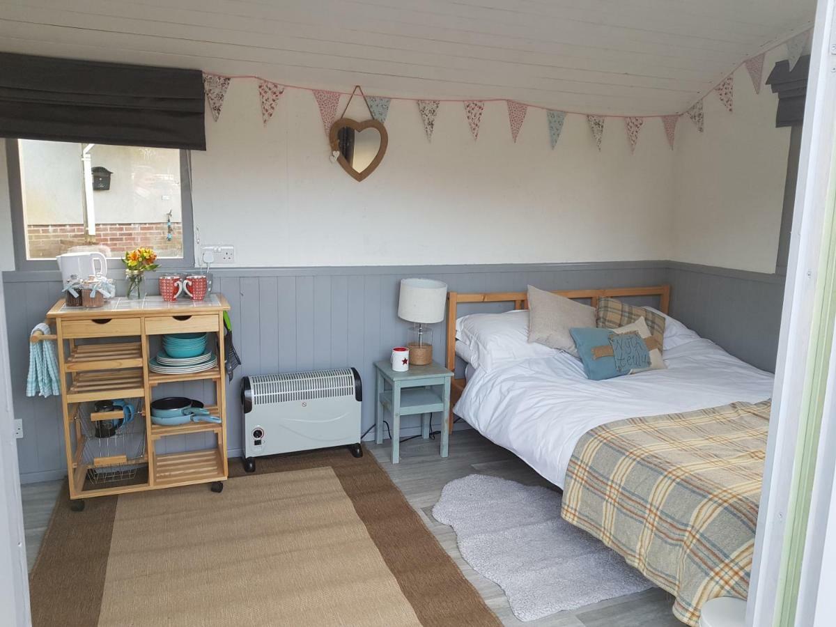 Acorn Camping And Caravan Park Llantwit Major Exterior foto