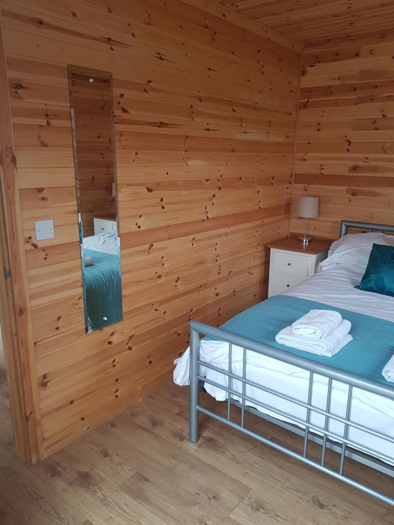 Acorn Camping And Caravan Park Llantwit Major Exterior foto