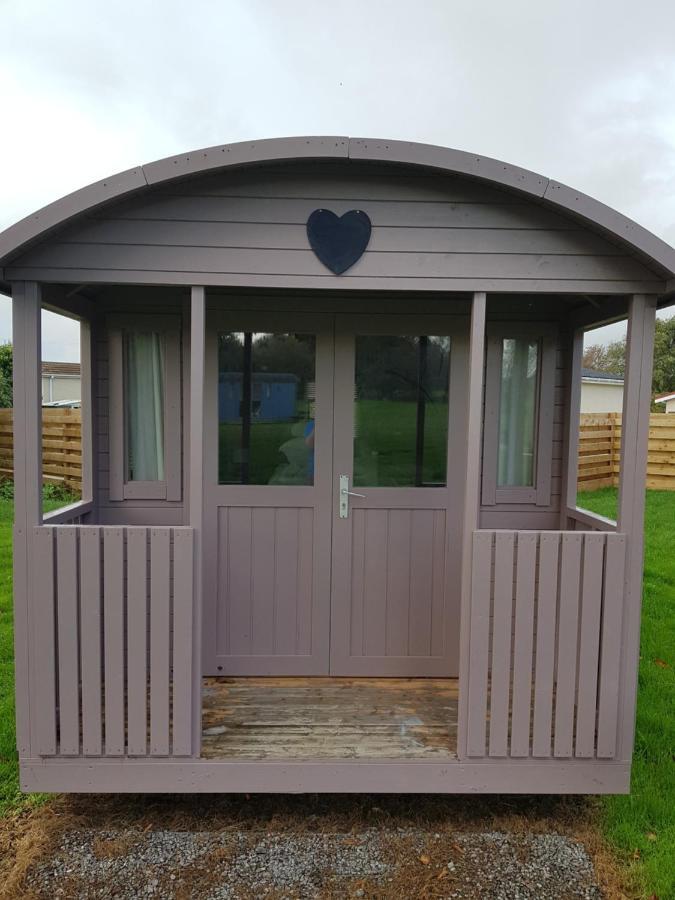 Acorn Camping And Caravan Park Llantwit Major Exterior foto